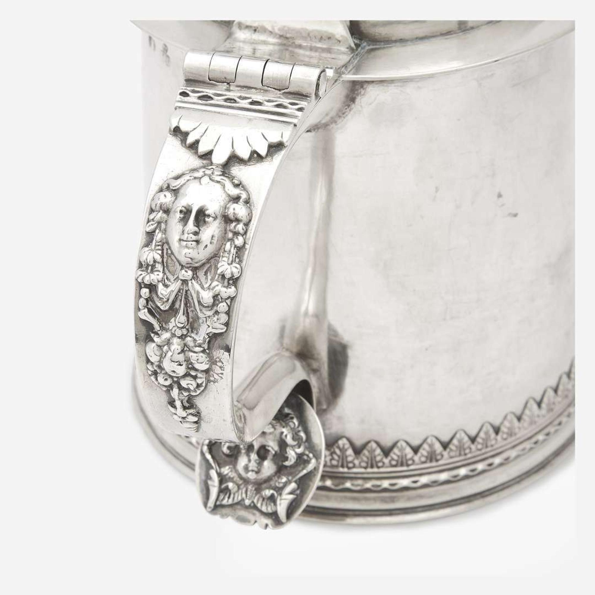 A silver covered tankard Peter Van Dyck (1684-1750), New York, NY, circa 1720
