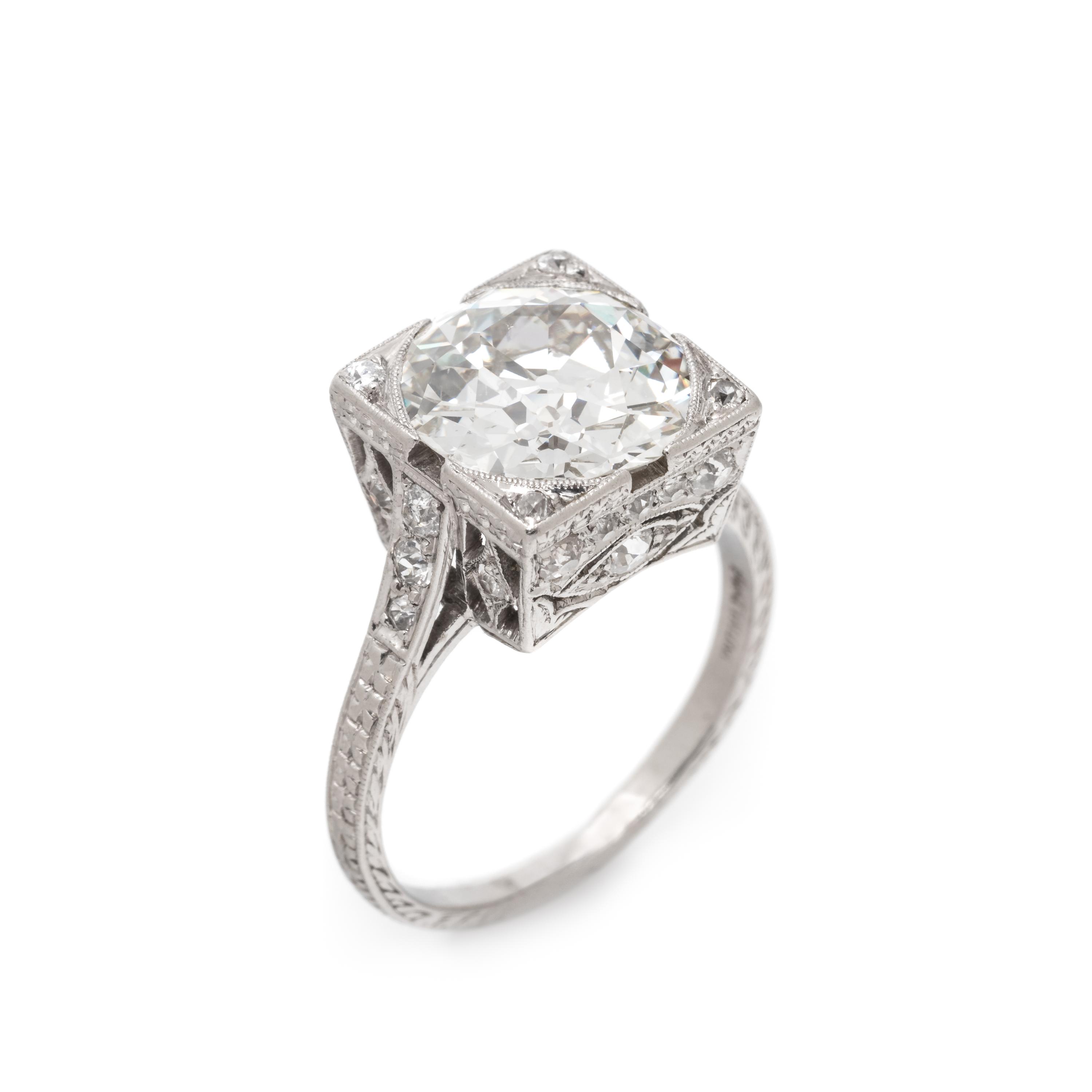 ART DECO, DIAMOND RING