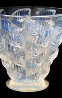 A Lalique Moissac Opalescent Glass Vase