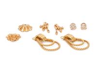 DIAMOND STUDS WITH YELLOW GOLD EARRING JACKETS