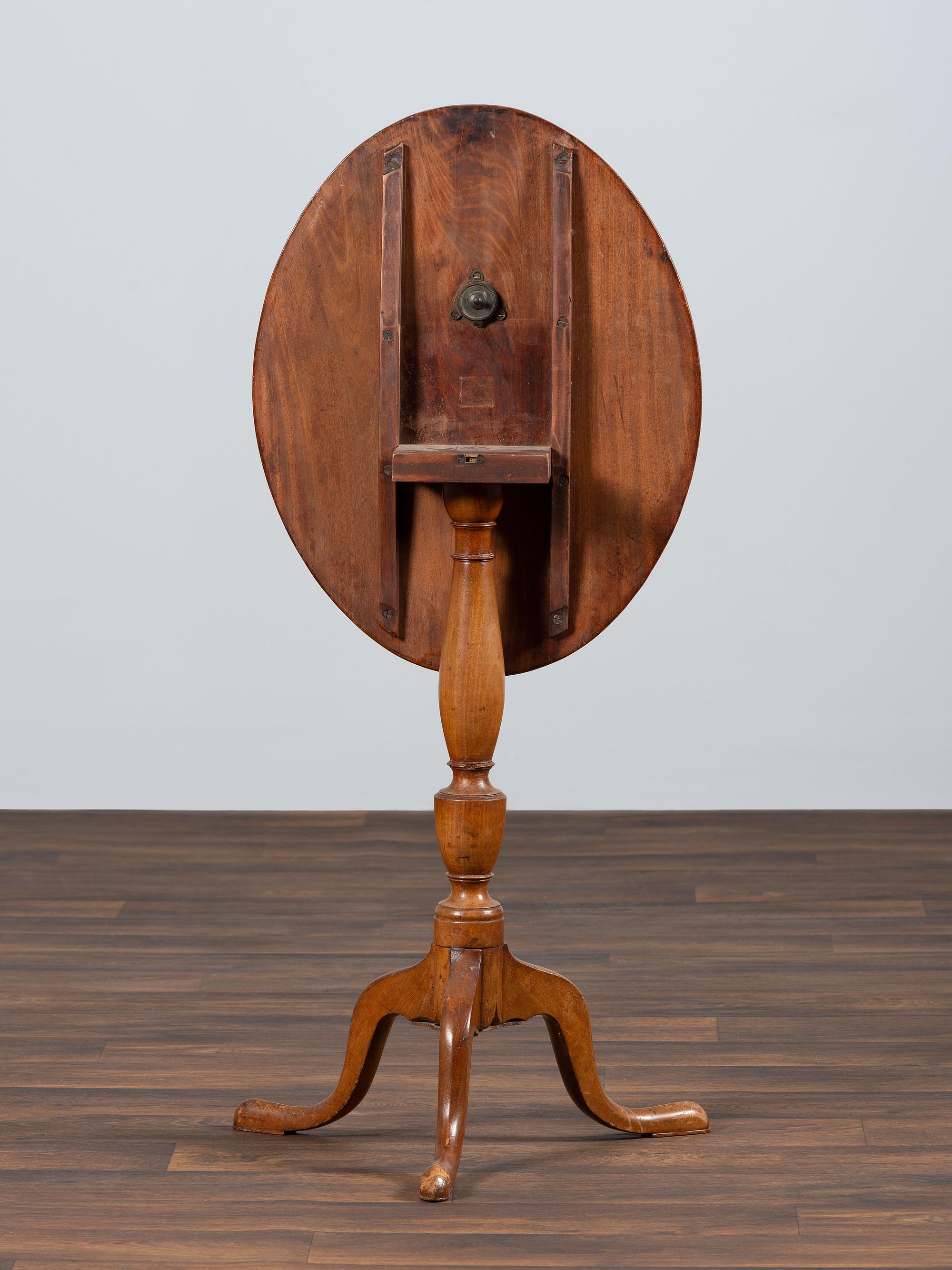 A Federal Carved Mahogany Tilt-Top Candlestand