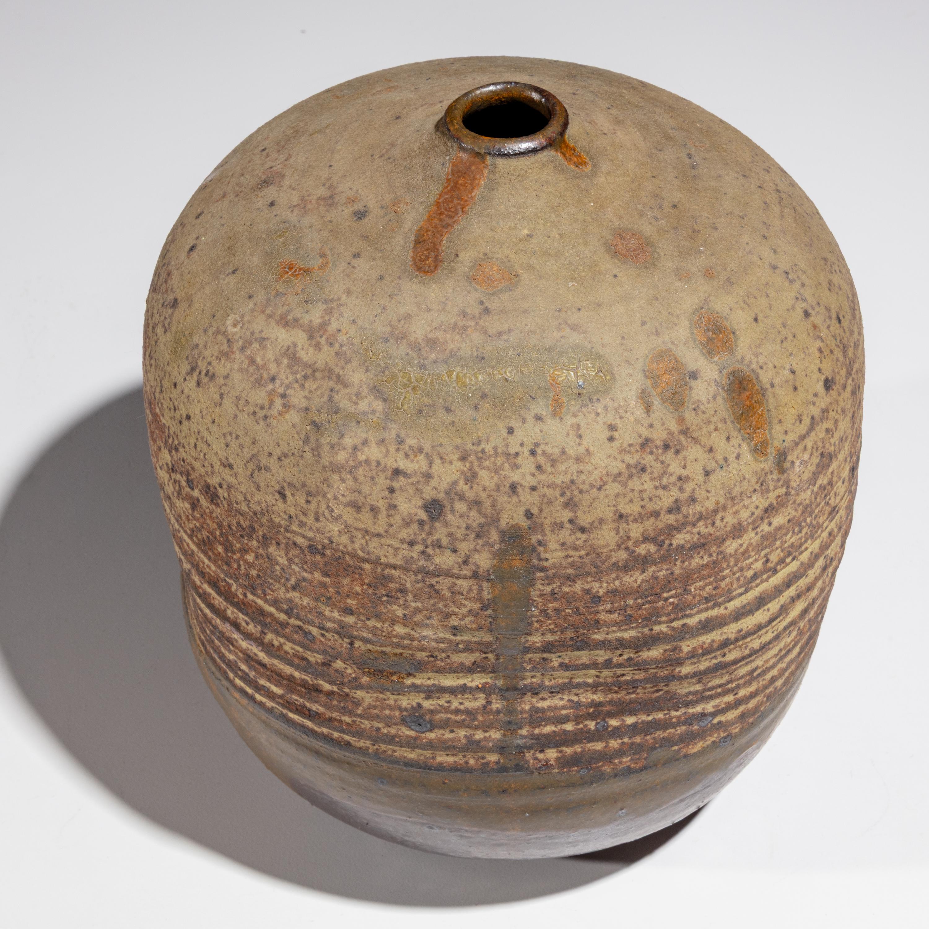 Toshiko Takaezu (American, 1922–2011) — Vase