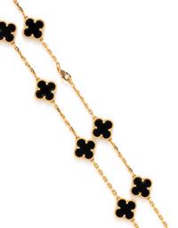 VAN CLEEF & ARPELS, YELLOW GOLD AND ONYX 'VINTAGE ALHAMBRA' NECKLACE