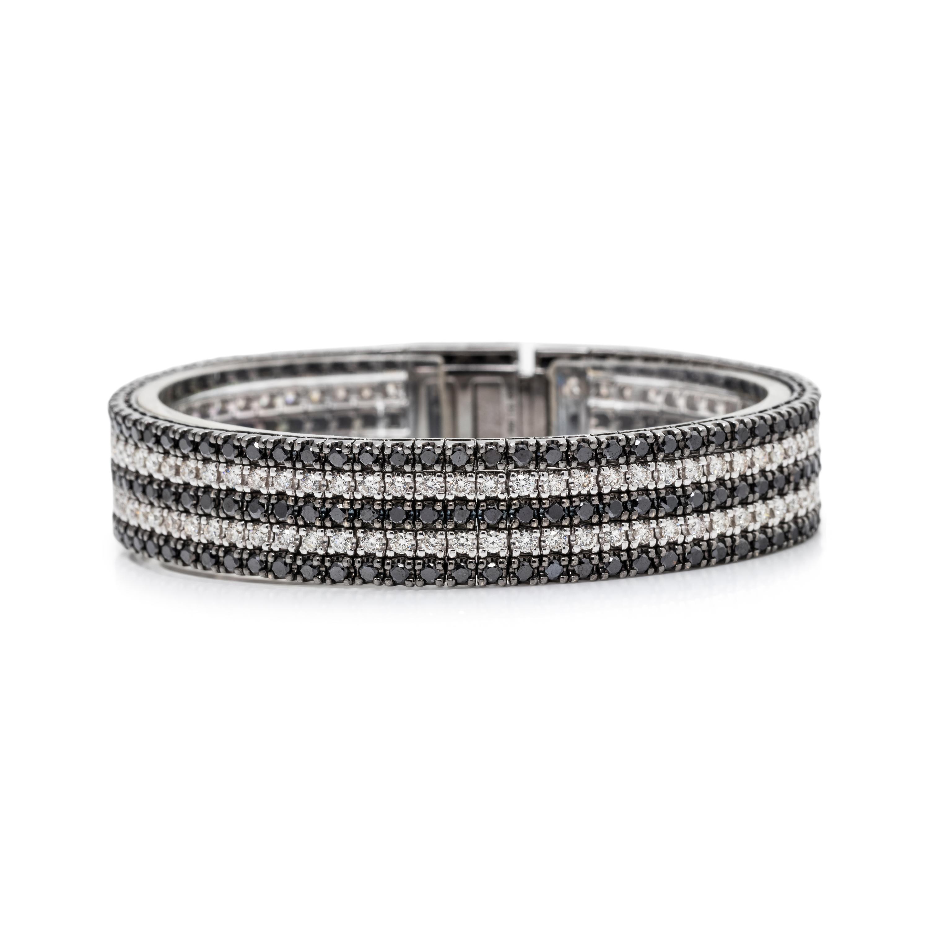 DIAMOND AND BLACK DIAMOND BRACELET