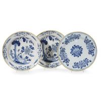 Dutch Delft "Varinas" tobacco jar and three Delft Chargers 18th century