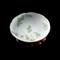A Chinese Famille Rose Porcelain Plate