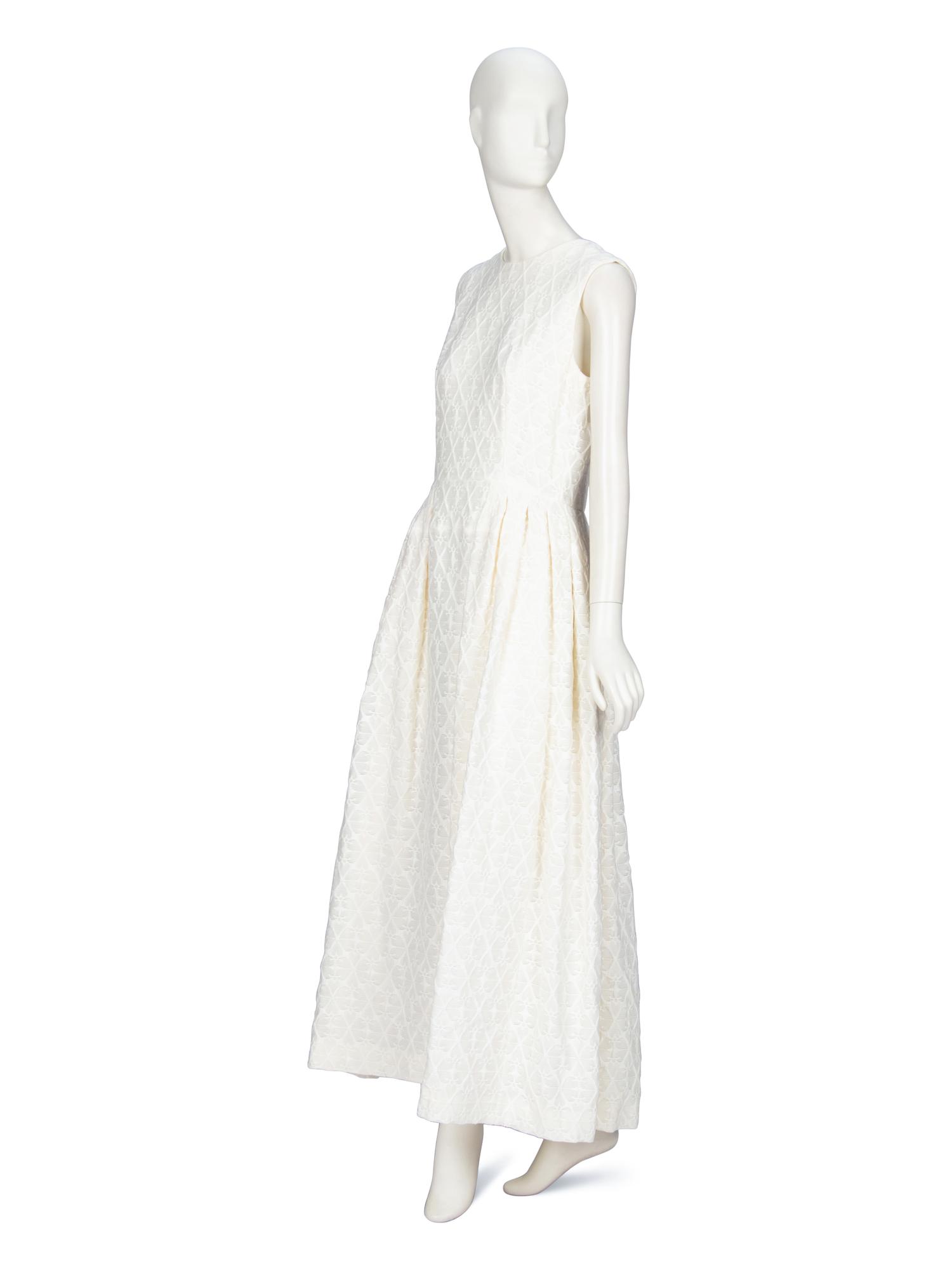 Alexander McQueen, White Jacquard Gown