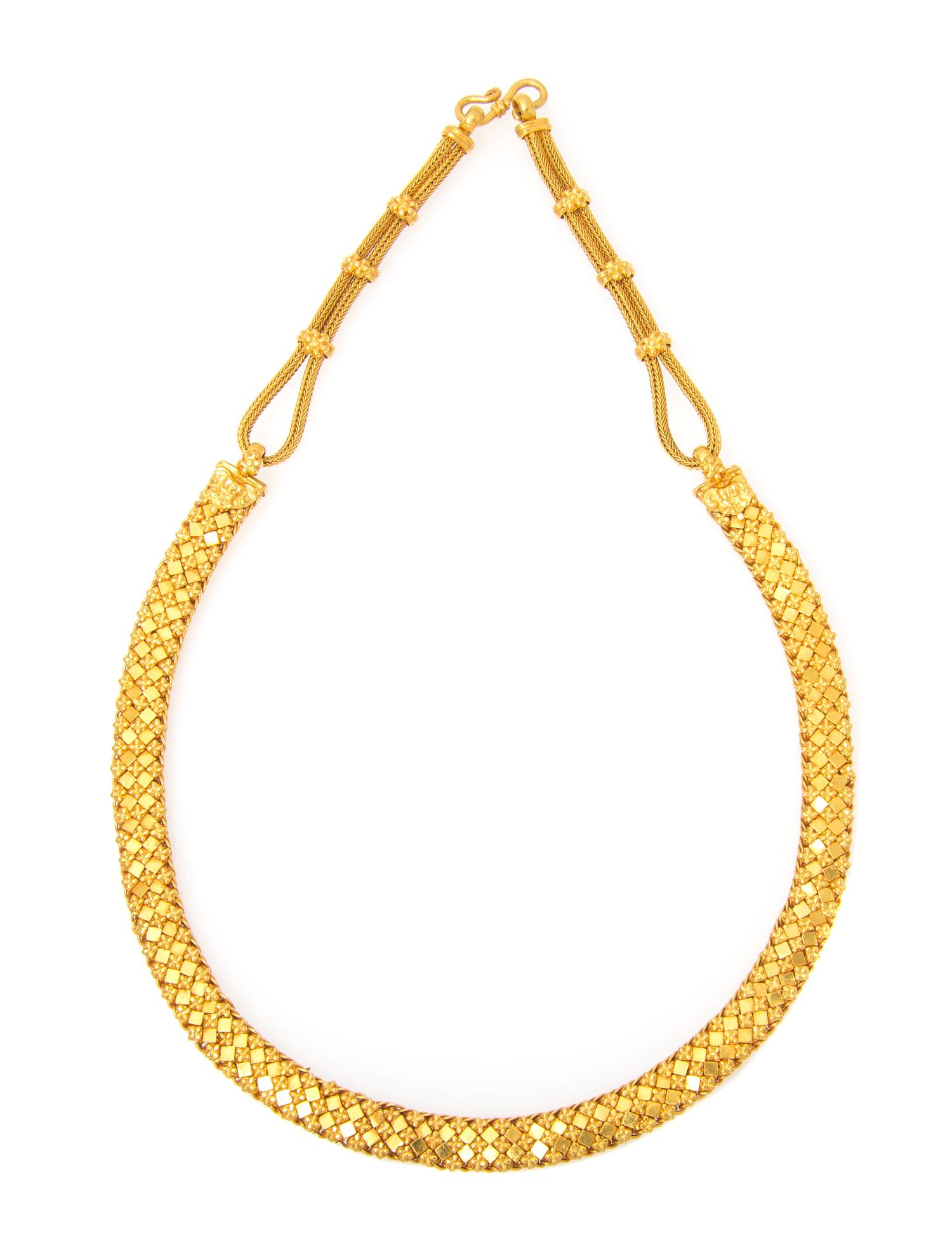A 22 Karat Yellow Gold Necklace, 35.60 dwts.