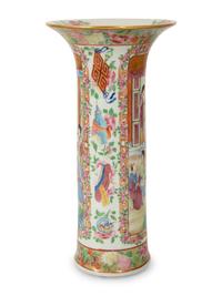 Five Chinese Rose Medallion Porcelain Articles
