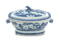 A Canton Blue and White Covered Tureen Height 7 3/4 inches. — 19TH CENTURY