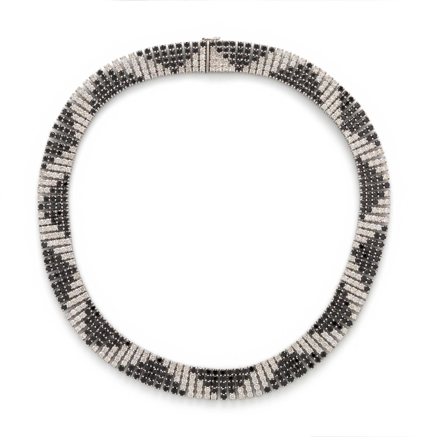 DIAMOND AND BLACK DIAMOND NECKLACE