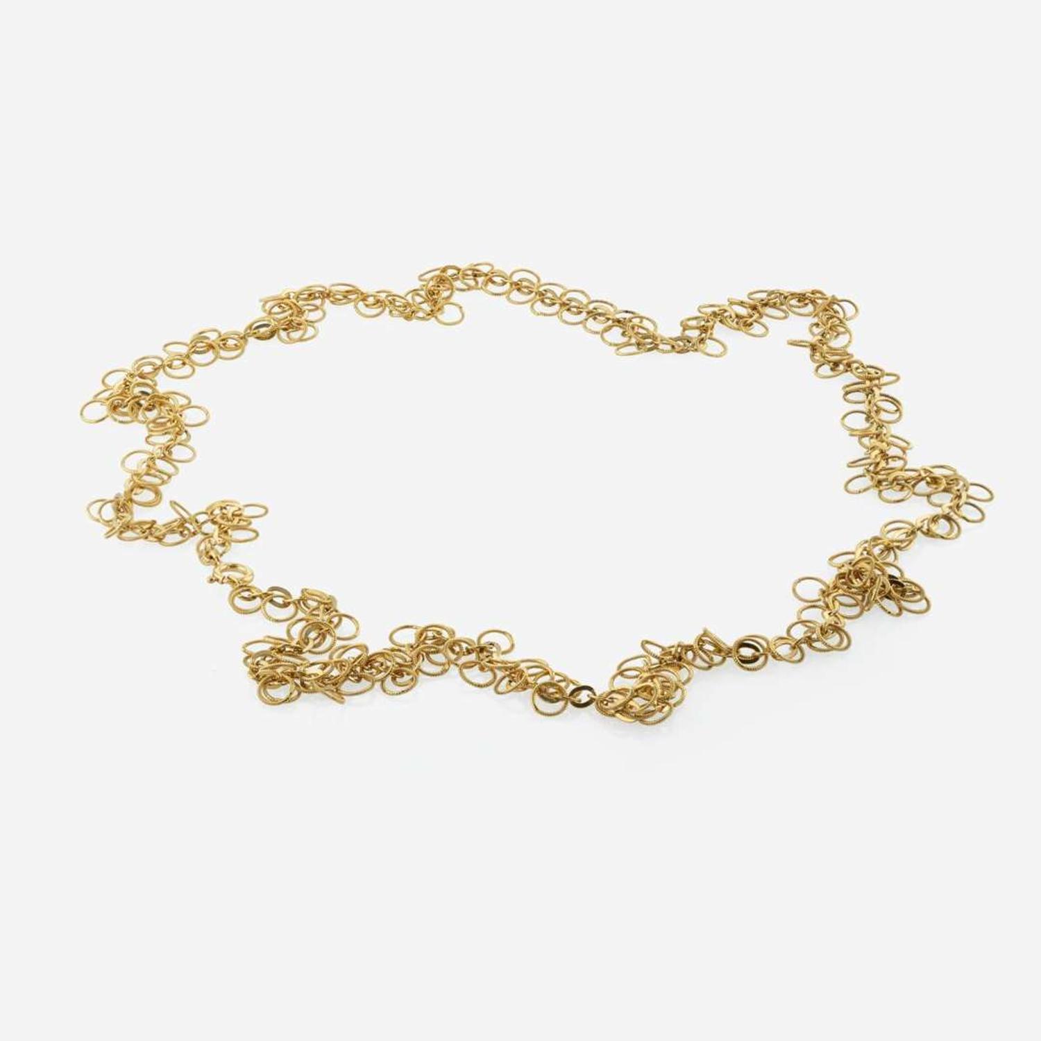An 18K Yellow Gold Necklace