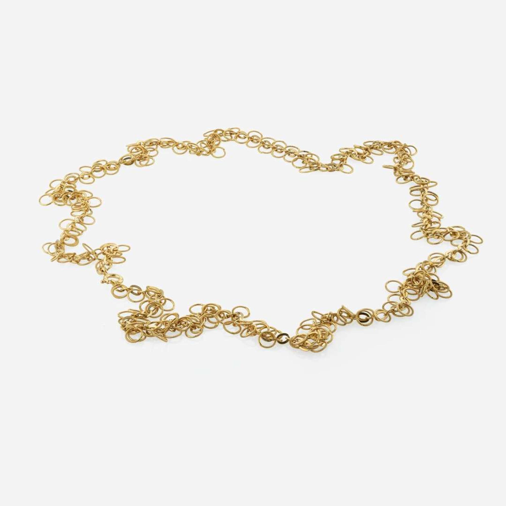 An 18K Yellow Gold Necklace