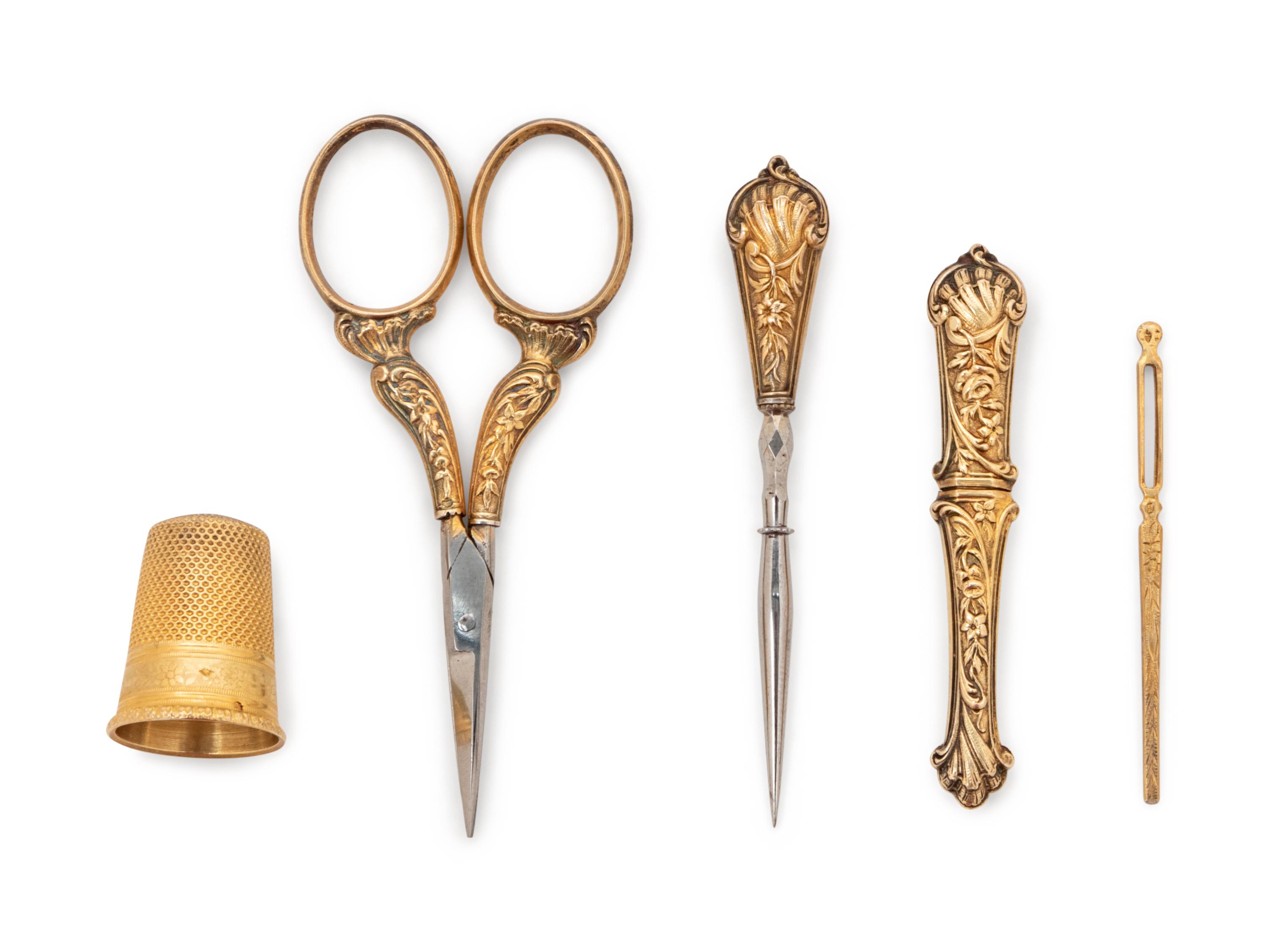 A French 18-Karat Yellow Gold 5-Piece Sewing Kit