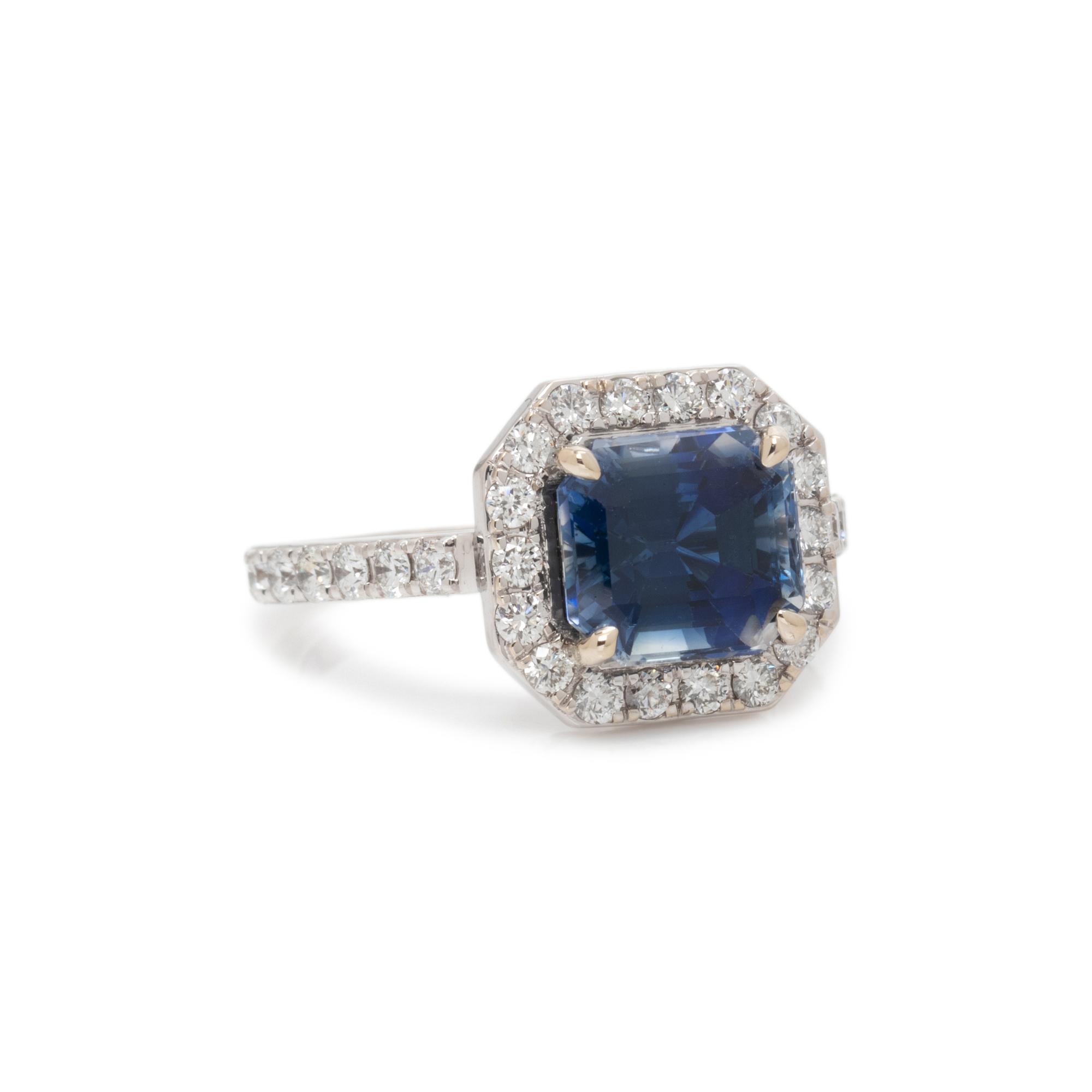 SAPPHIRE AND DIAMOND RING