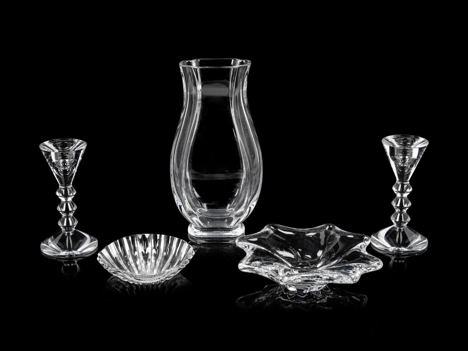 A Group of Baccarat Table Articles