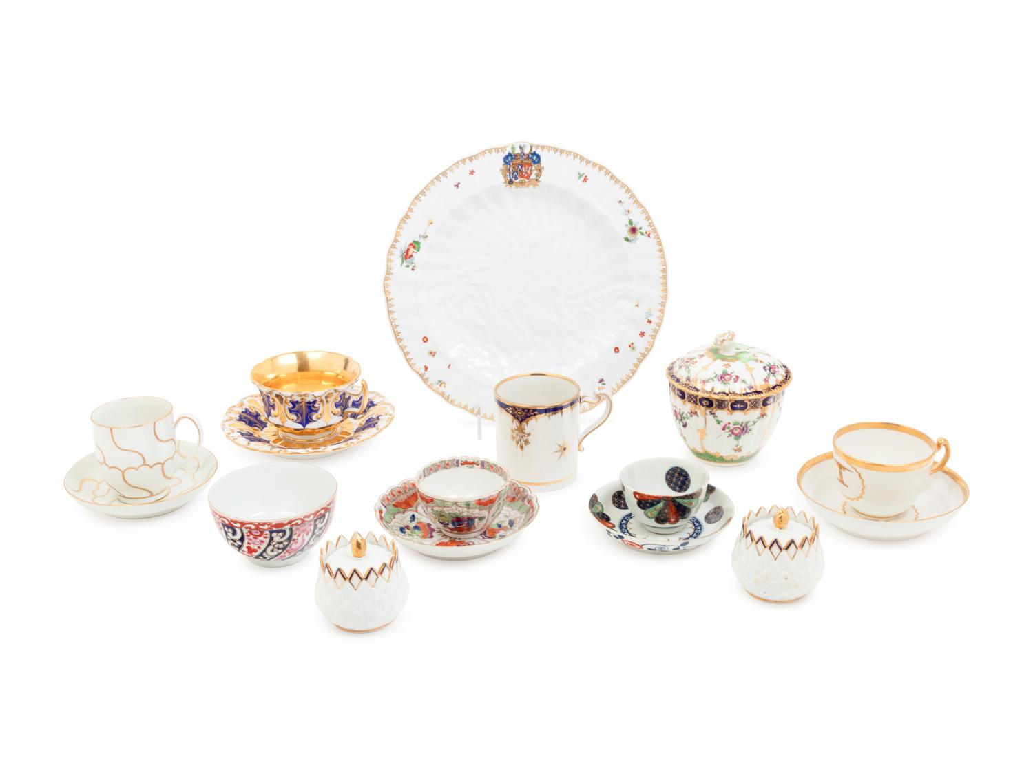 A Collection of Eleven Porcelain Table Articles