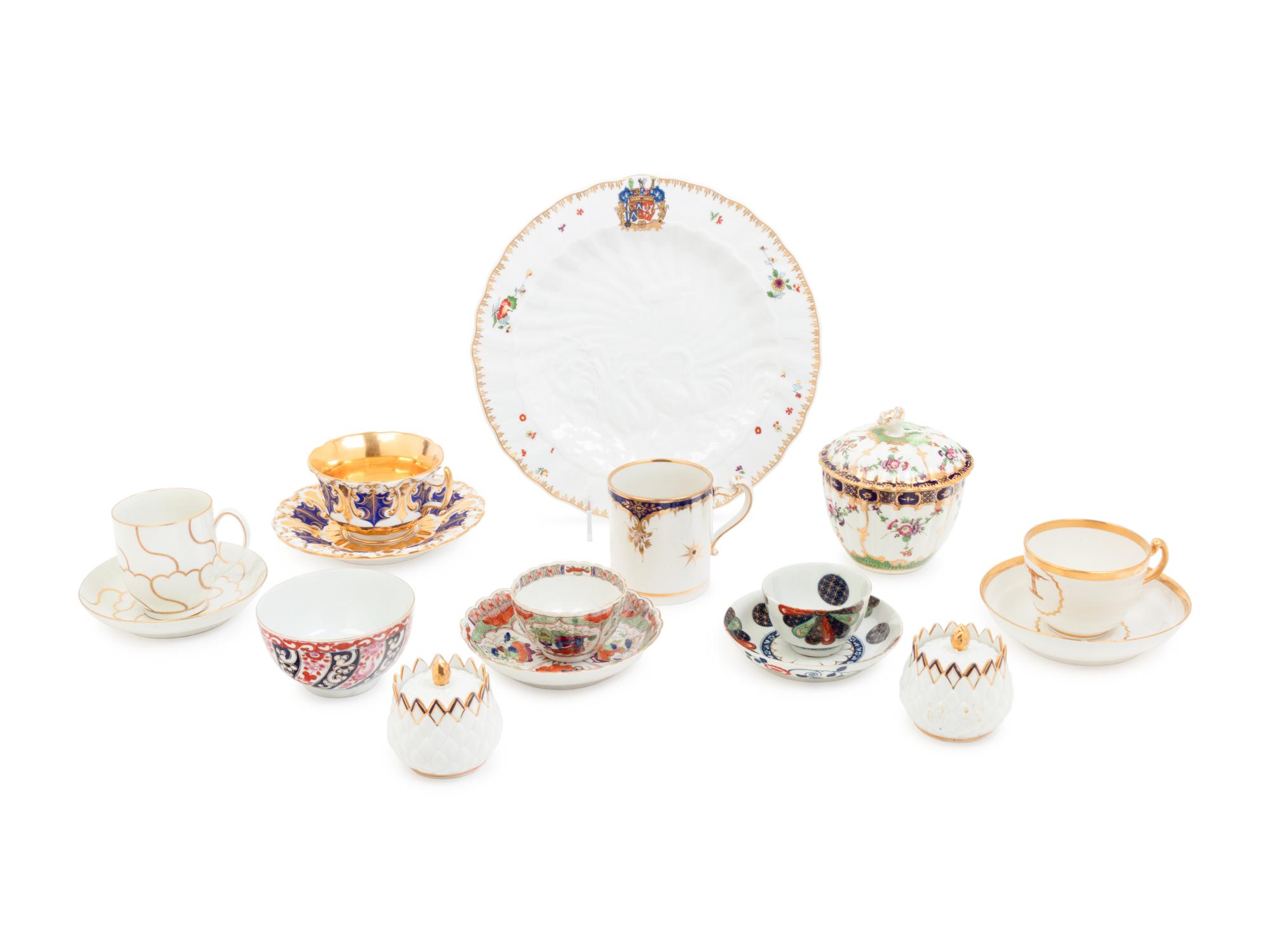 A Collection of Eleven Porcelain Table Articles