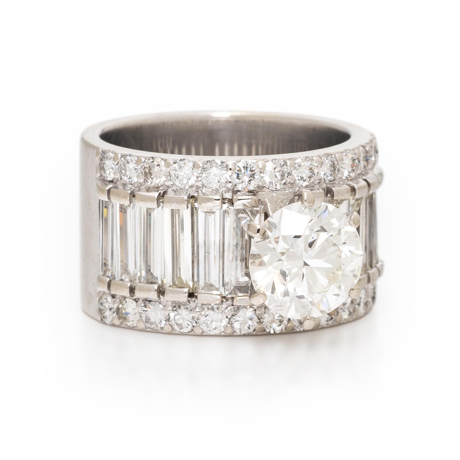 Diamond and White Gold Ring