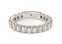 An 18 Karat White Gold and Diamond Ring,