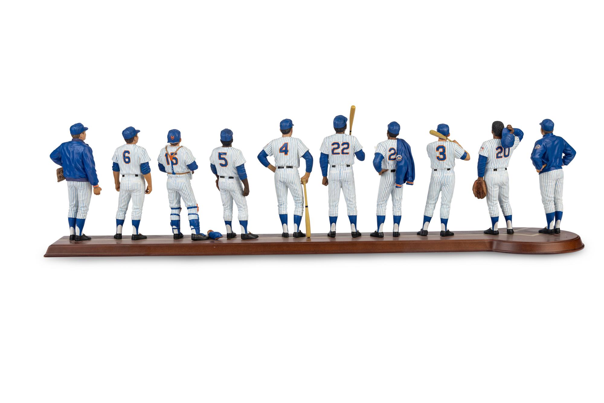 A 1969 New York Mets Danbury Mint Figure Display,