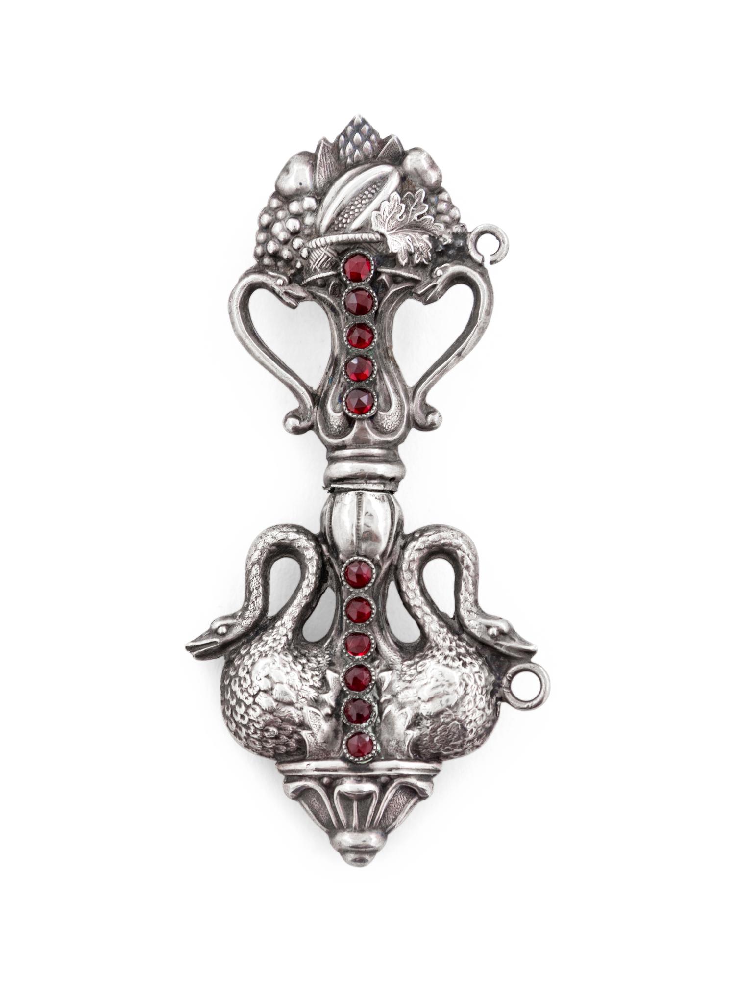 A Continental Garnet-Mounted Silver Needle Case