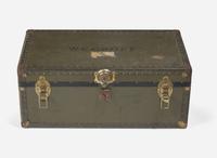 [Magic] Magician's Trunk, With Cards, Tricks, and Assorted Objects