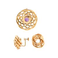 RETRO, YELLOW GOLD AND AMETHYST PENDANT/BROOCH AND CLIP EARRINGS