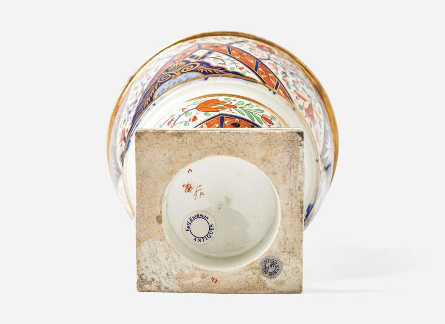 A Royal Crown Derby Vase, UK, circa 1800-1820s