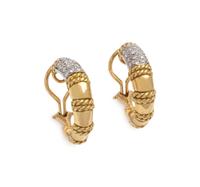 CASSIS, BICOLOR GOLD AND DIAMOND EARCLIPS