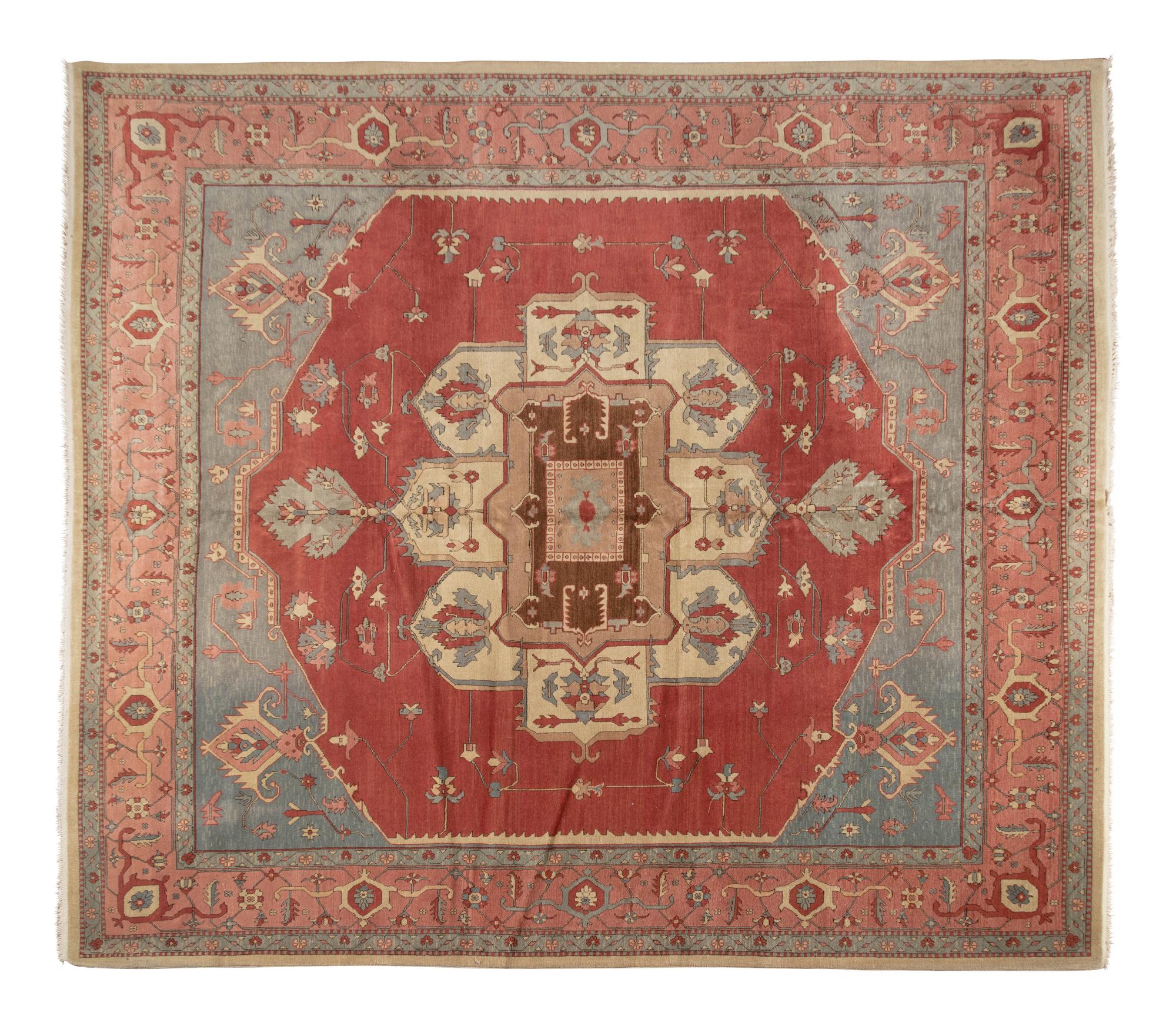A Serapi Design Wool Rug