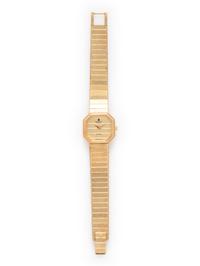 UNIVERSAL GENEVE, 14K YELLOW GOLD WRISTWATCH