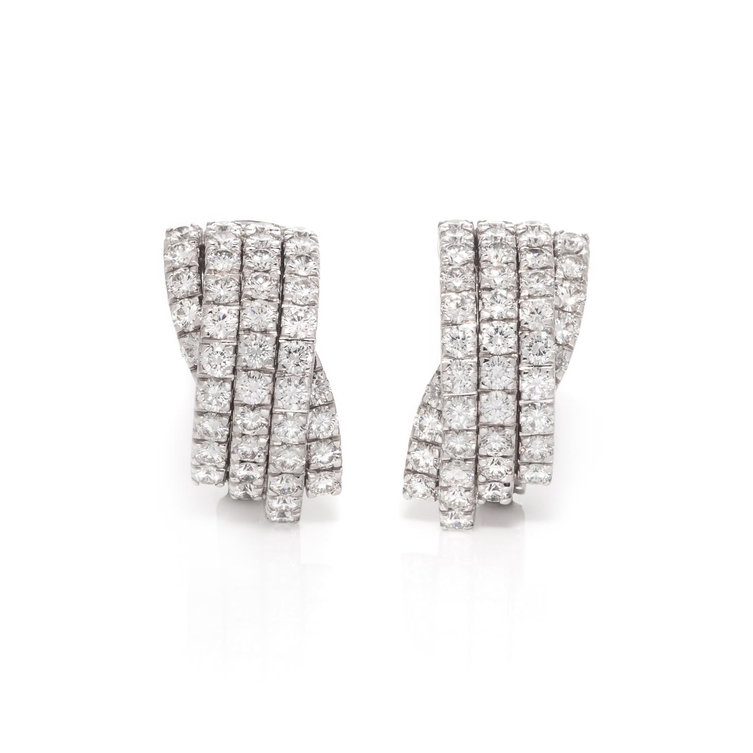 DIAMOND EARCLIPS