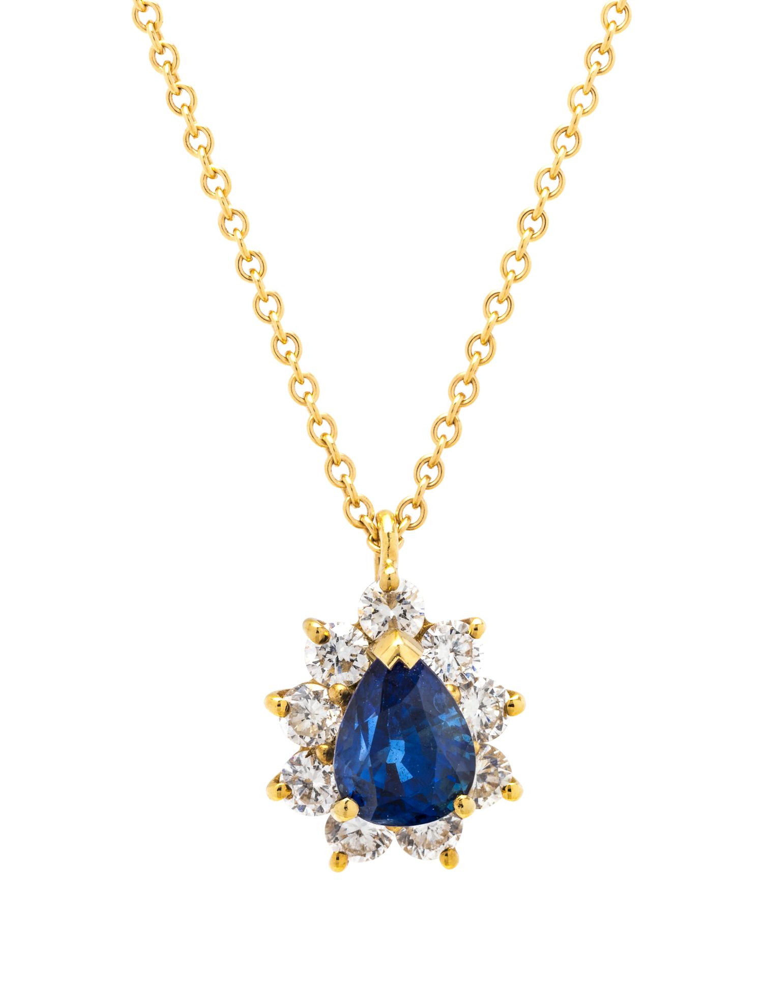 SAPPHIRE AND DIAMOND PENDANT/NECKLACE
