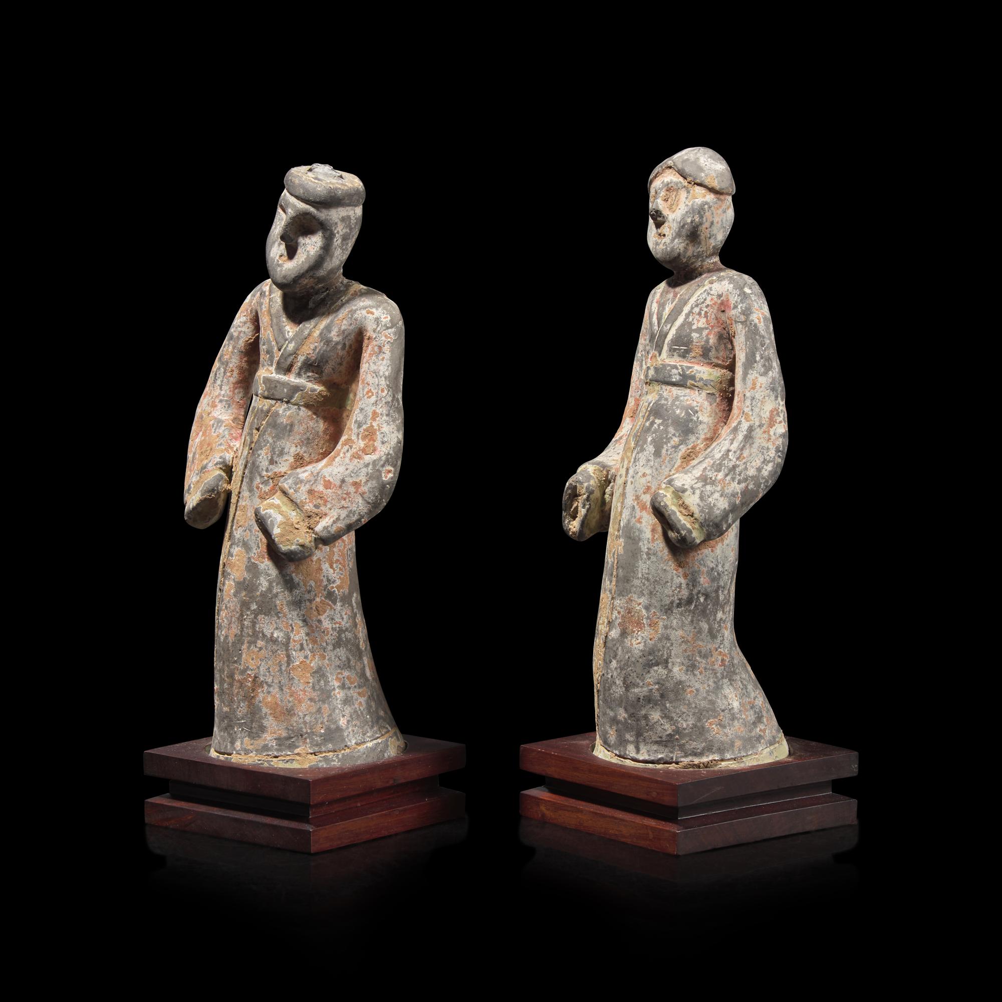 A Pair of Chinese Pottery Figures 陶俑一對