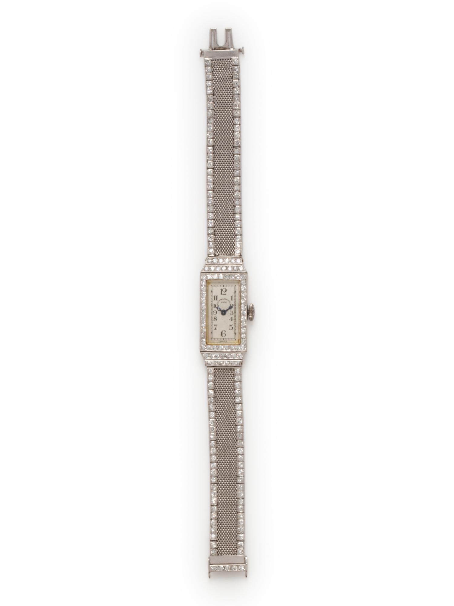 VACHERON & CONSTANTIN, PLATINUM AND DIAMOND WRISTWATCH