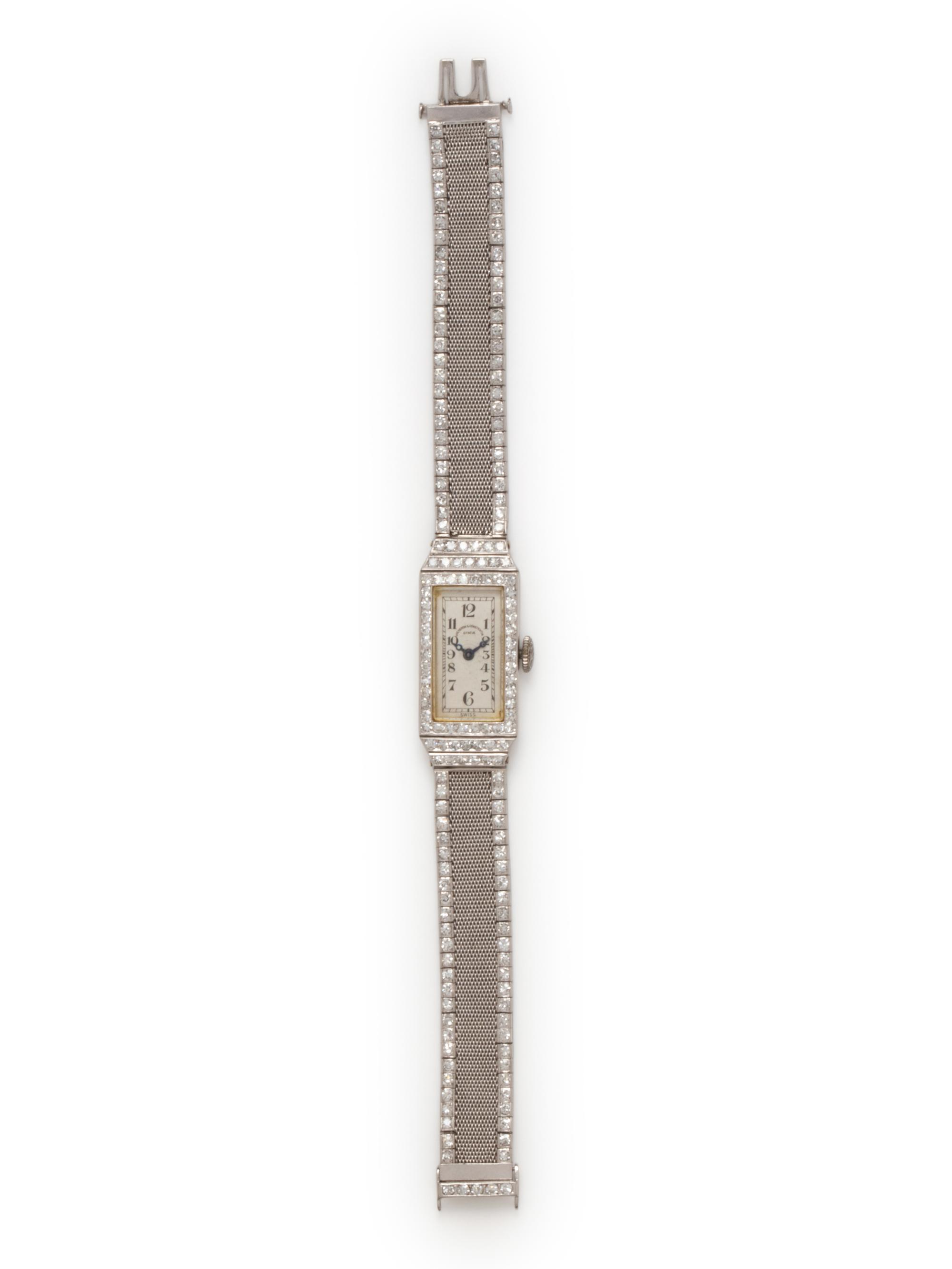 VACHERON & CONSTANTIN, PLATINUM AND DIAMOND WRISTWATCH