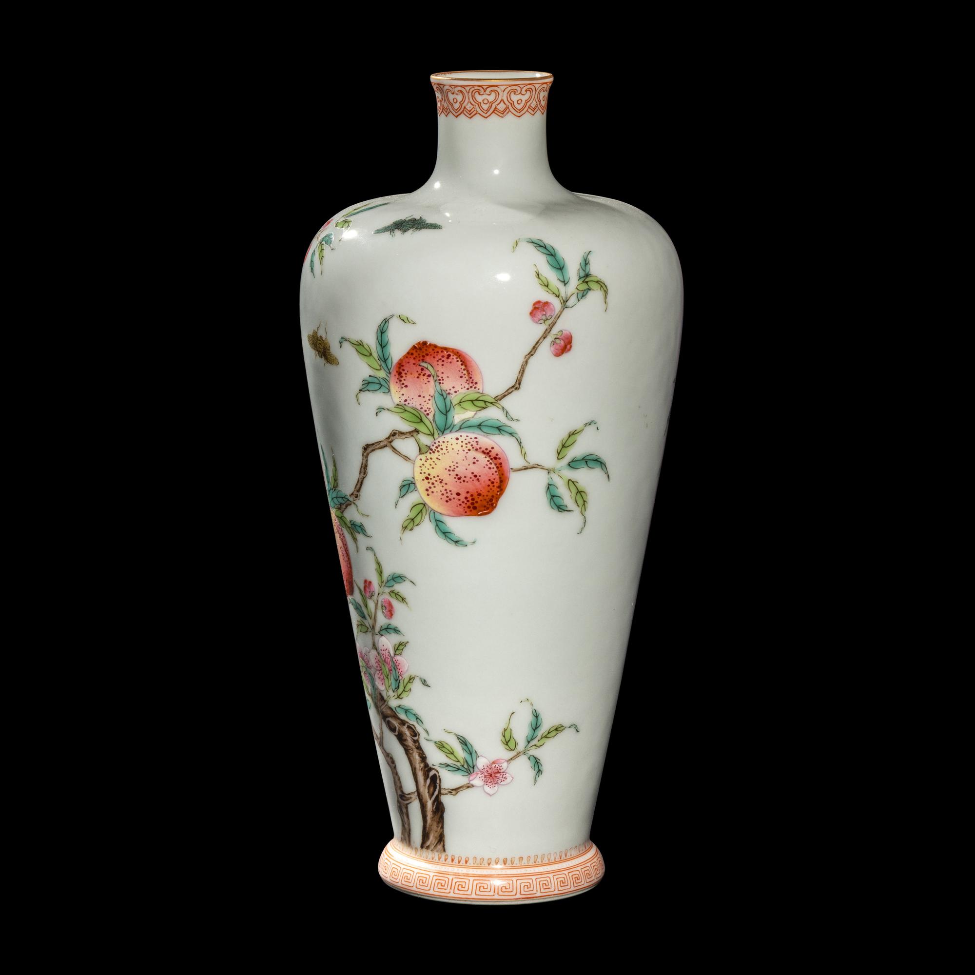 A Chinese Famille Rose Porcelain 'Peach' Meiping Vase