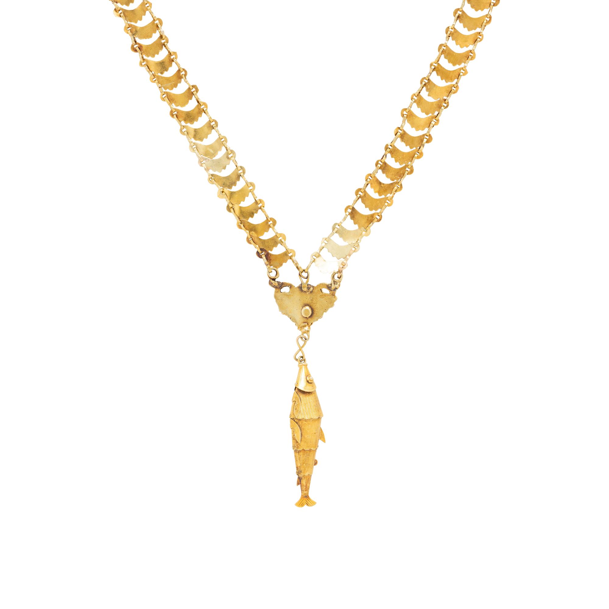 Yellow Gold Chain Necklace with Articulated Fish Pendant