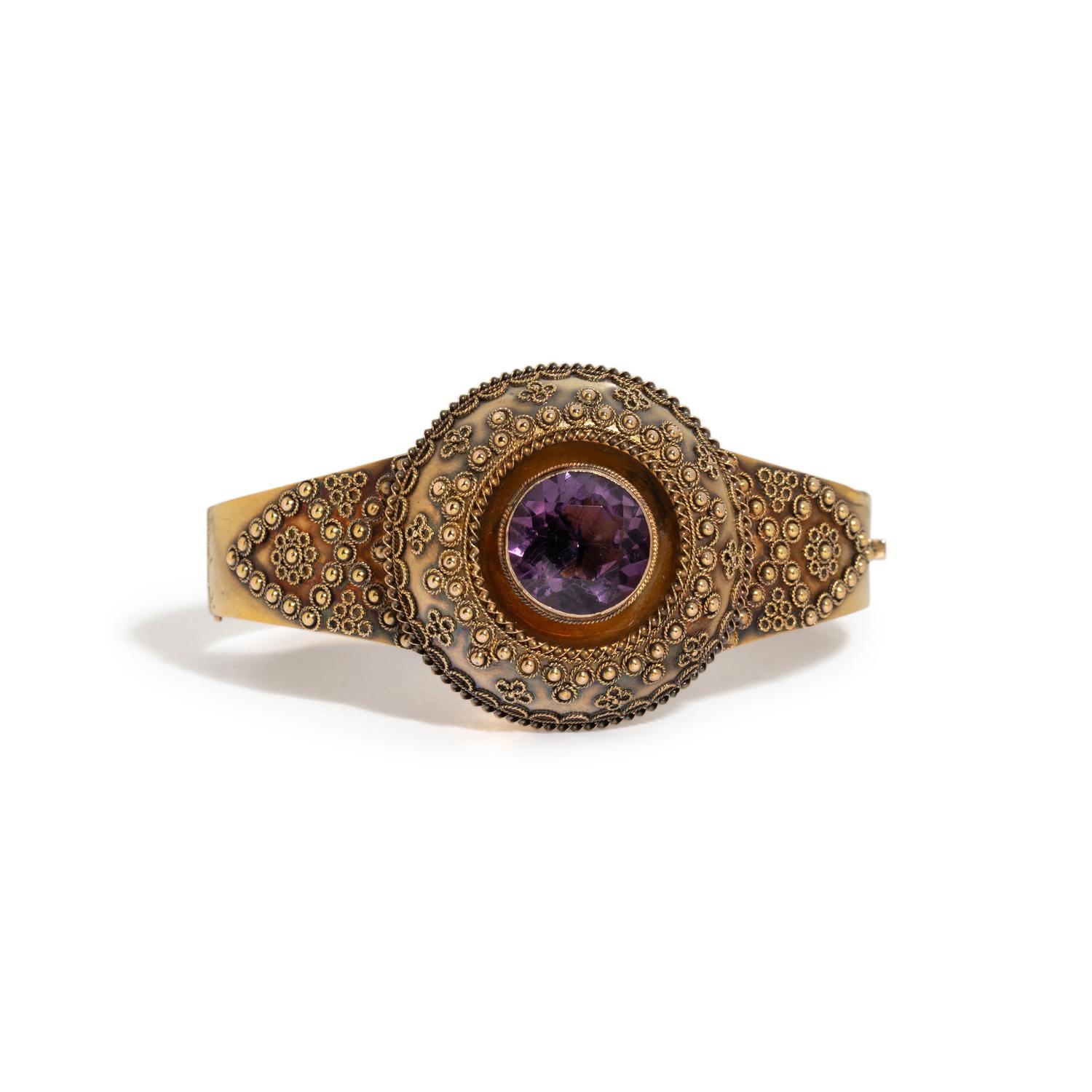 ETRUSCAN REVIVAL, YELLOW GOLD AND AMETHYST BANGLE BRACELET