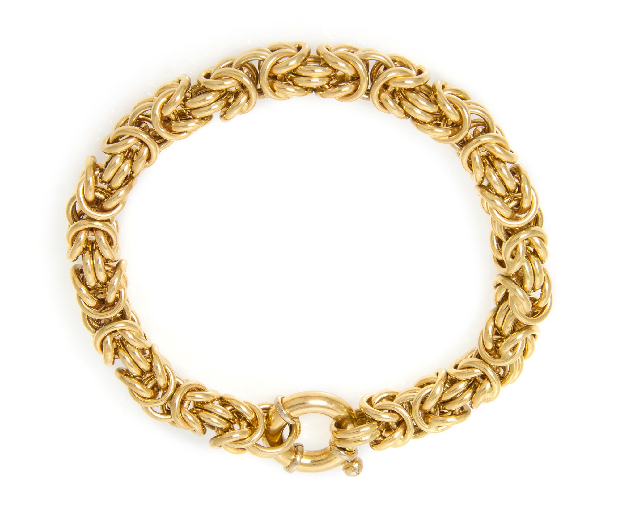 An 18 Karat Yellow Gold Byzantine Chain Demi Parure, 51.90 dwts.