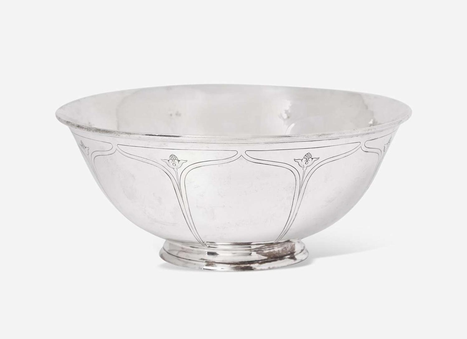 Herman Glendenning for Arthur Stone, Large Berry and Calyx Bowl