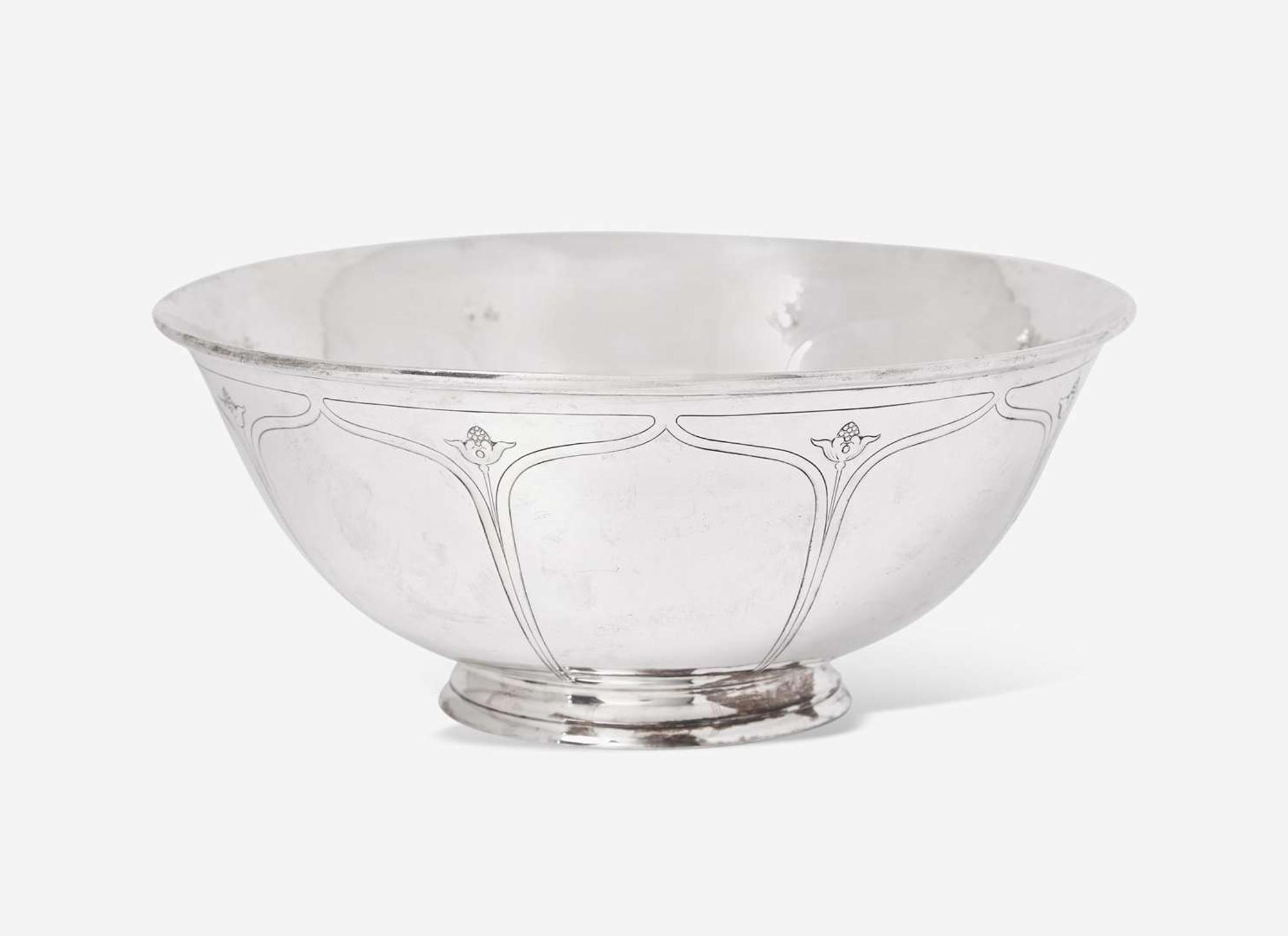 Herman Glendenning for Arthur Stone, Large Berry and Calyx Bowl
