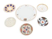 A Collection of Eleven Porcelain Table Articles