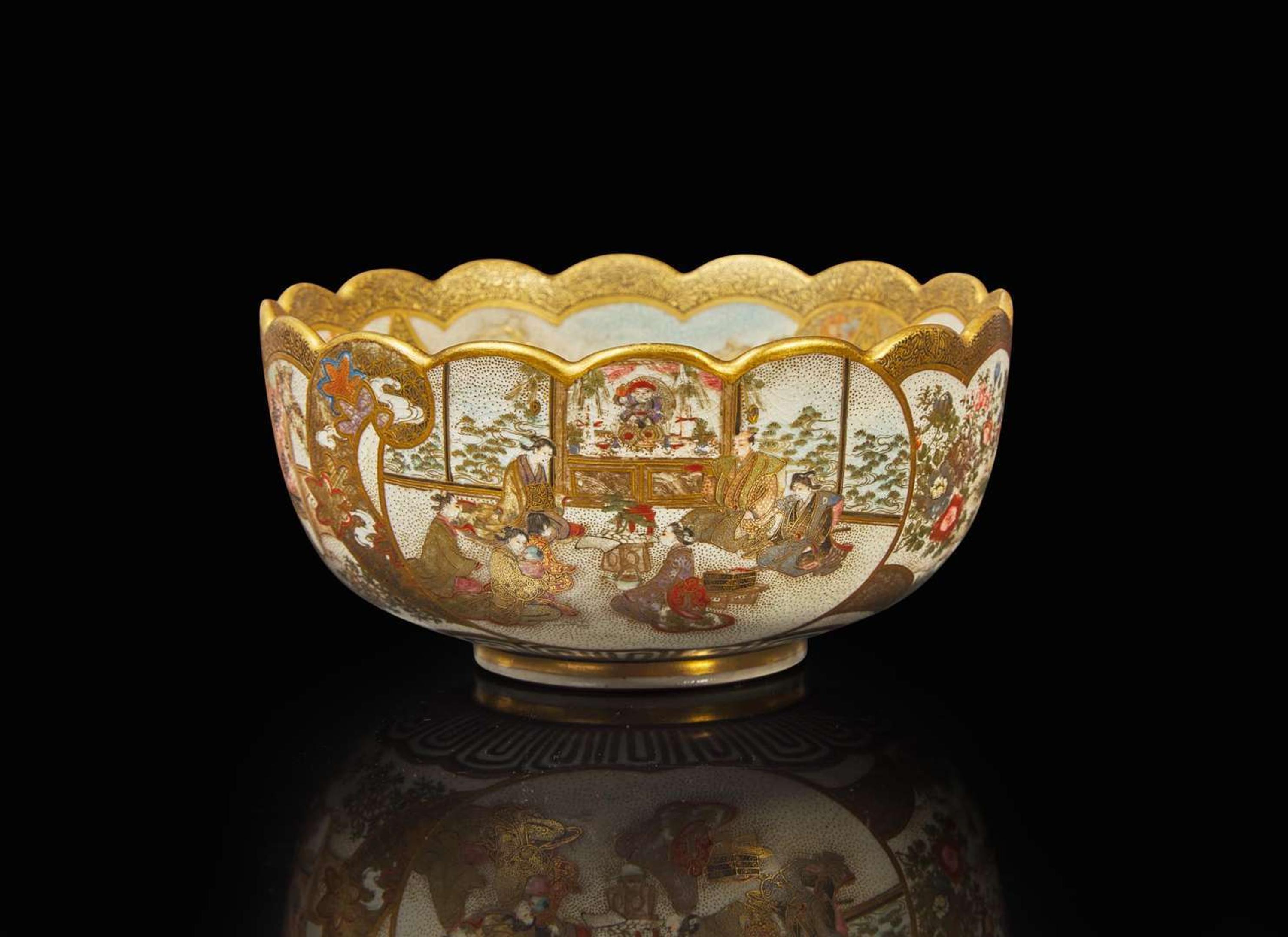 A small, finely-decorated Satsuma-type bowl, signed, Meiji period 薩摩燒式小碗 富士山製款 明治
