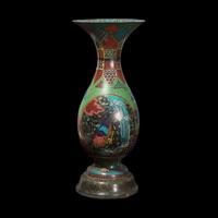 A Large Japanese Cloisonné Enamel Vase, Circa 1870 日本明治時期 七寶燒大瓶