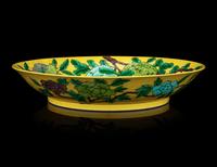 A Chinese Famille Verte Porcelain Charger