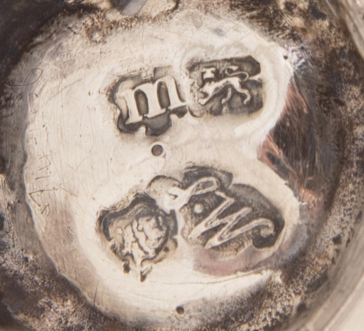A Collection of English Silver Table Articles