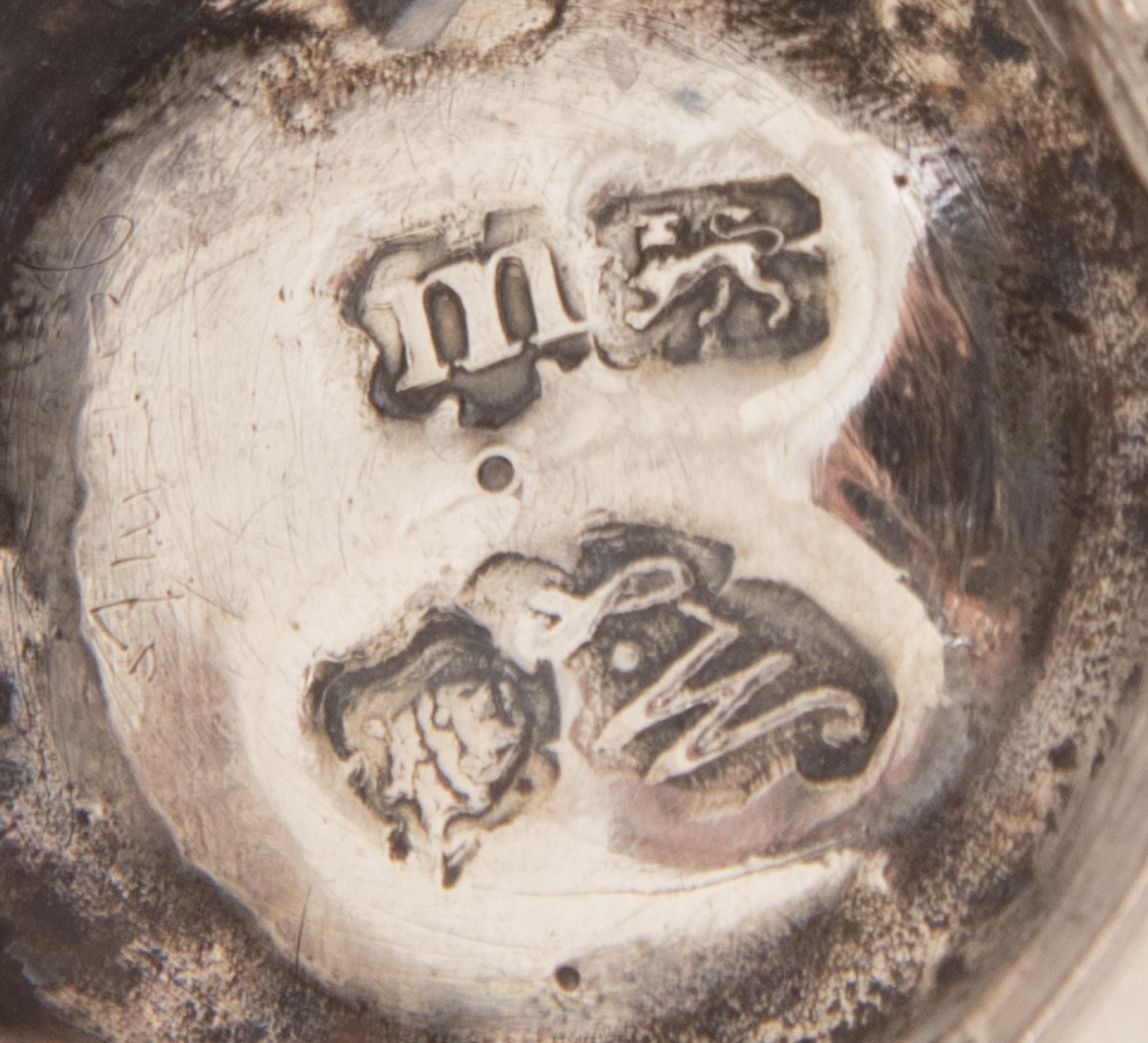 A Collection of English Silver Table Articles