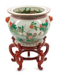 A Chinese Export Porcelain Fish Bowl and Stand